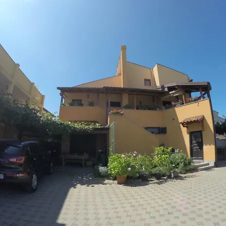 Koralj Apartamento Pula